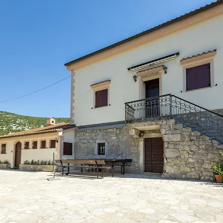 Feriehus Dela Cassa Stone House *